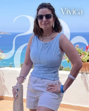 Lueur d’Azur Blouse – “Azure Glow”
